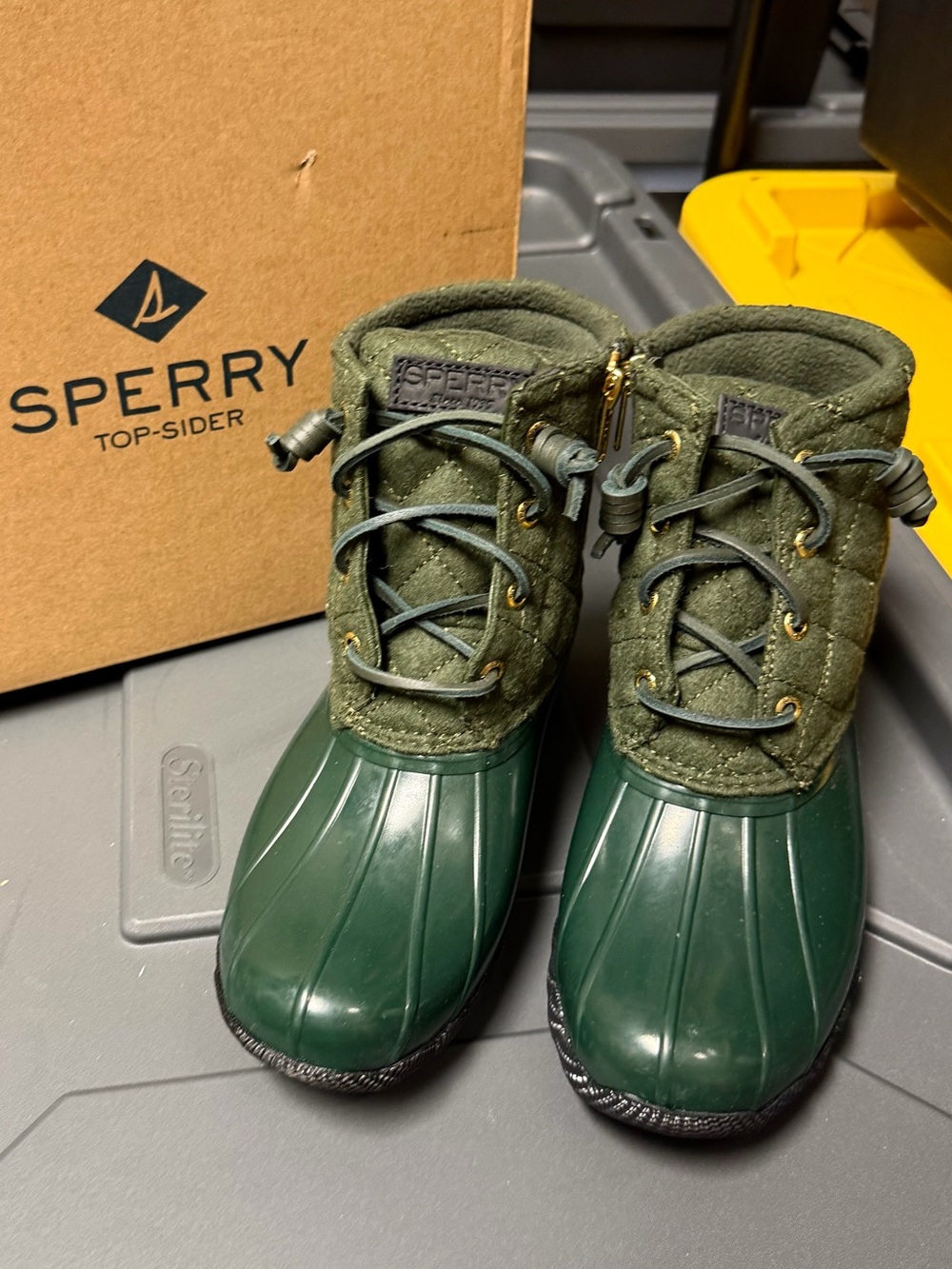 Sperry saltwater women size 6 duck boot army green quilted wool gold zipper $140